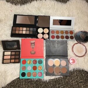 Makeup pallets sets